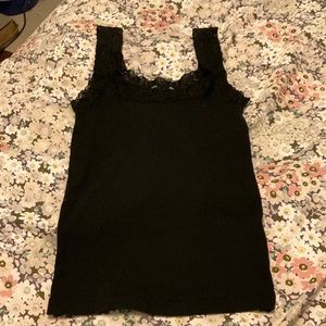 Women’s Black H&M lace tank top